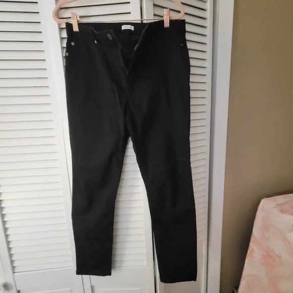 Lascana Women's Floral Jeggings - Black, Pink, White, Gray - Picture 4 of 6